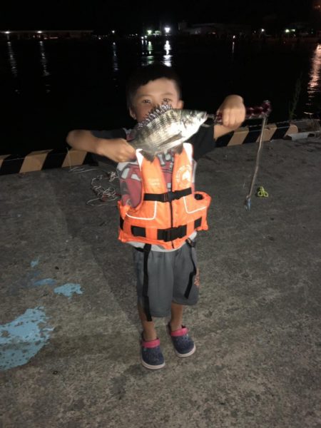 お盆の福井でサビキでアジとちょい投げでキス…