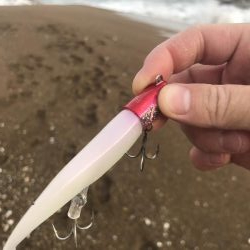 台風後の荒れサーフ