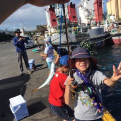 子供でもサビキ楽ちん。暑いけど…