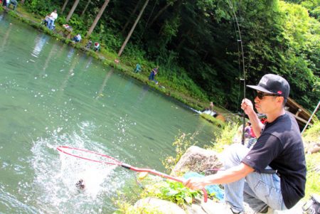 小菅トラウトガーデン 釣果