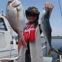 JDI Racing シールズマリンレジャー 釣果