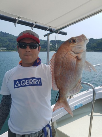 遊漁船 ニライカナイ 釣果