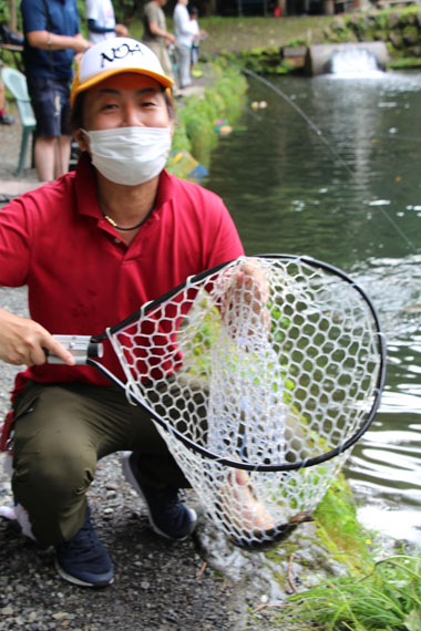 小菅トラウトガーデン 釣果