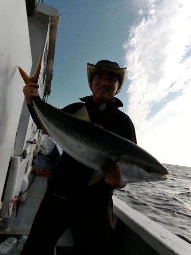 ファイヤードルフィン 釣果