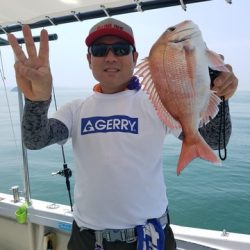 遊漁船 ニライカナイ 釣果