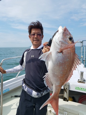 遊漁船 ニライカナイ 釣果