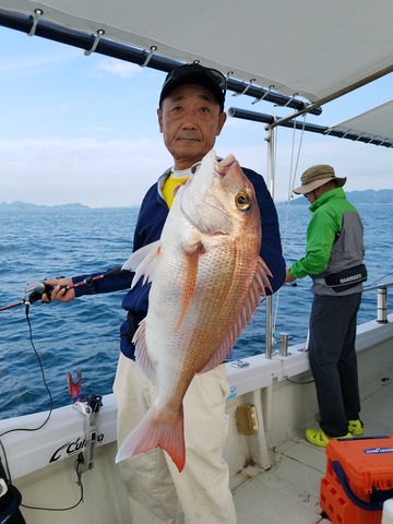 遊漁船 ニライカナイ 釣果