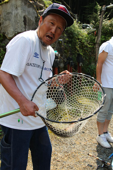 小菅トラウトガーデン 釣果