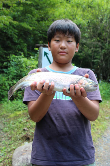 小菅トラウトガーデン 釣果