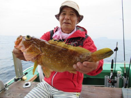 真祐丸 (しんゆうまる) 釣果