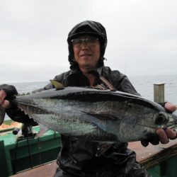 真祐丸 (しんゆうまる) 釣果