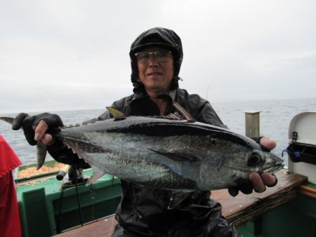 真祐丸 (しんゆうまる) 釣果