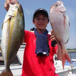 JDI Racing シールズマリンレジャー 釣果