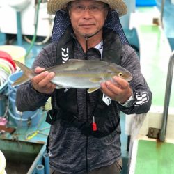 丸万釣船 釣果