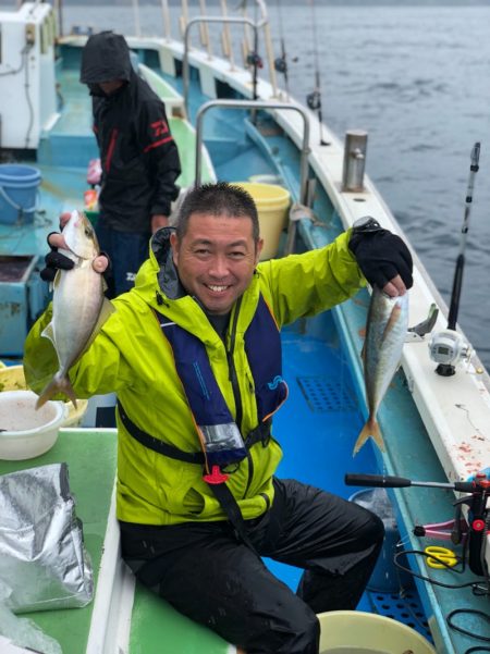 丸万釣船 釣果