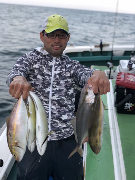 丸万釣船 釣果