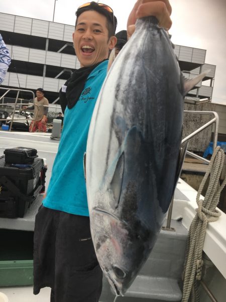 海楽隊 華栞丸 釣果