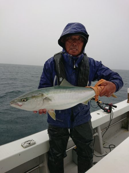 エンペラー 釣果