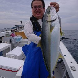 エンペラー 釣果