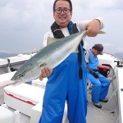 エンペラー 釣果