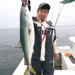 エンペラー 釣果