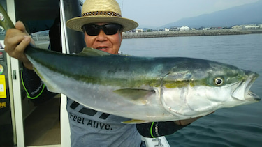 サンマリン 釣果