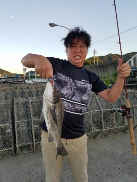 1投目でチヌげっと