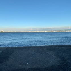 沖一文字でショアジギング