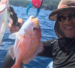 マイボートでアマダイ狙い