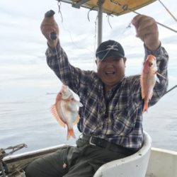 知り合いの船でタイラバ、アマラバ。