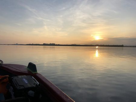 釣れると話題のディープホールへ