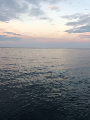 雨模様だけど、海が呼んでるんで♡