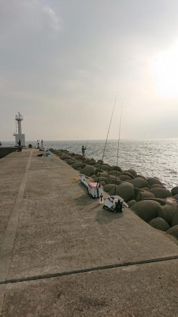淡路の夜明けにサーべリング〜牙狩り師