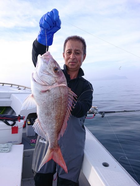 エンペラー 釣果