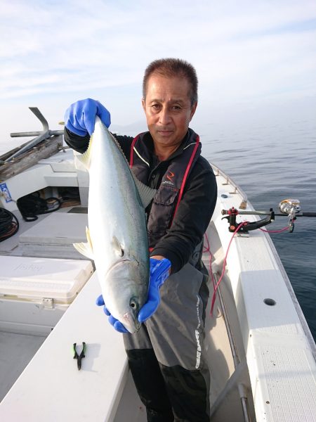 エンペラー 釣果