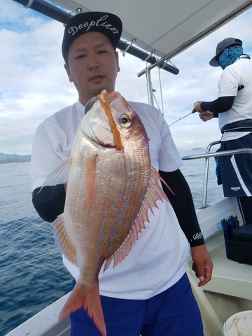 遊漁船 ニライカナイ 釣果