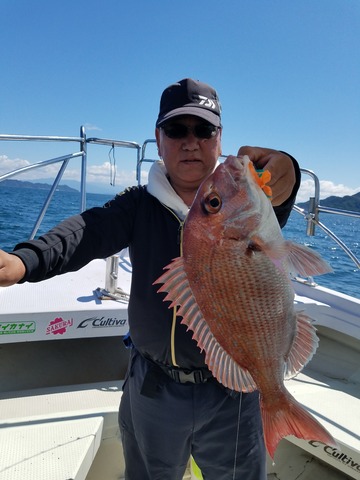 遊漁船 ニライカナイ 釣果
