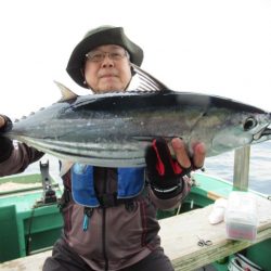 真祐丸 （しんゆうまる） 釣果