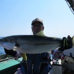 真祐丸 （しんゆうまる） 釣果