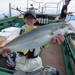 真祐丸 (しんゆうまる) 釣果