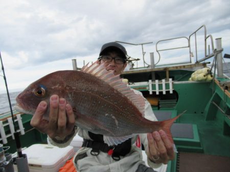 真祐丸 (しんゆうまる) 釣果