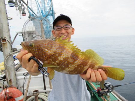 真祐丸 (しんゆうまる) 釣果
