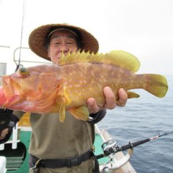 真祐丸 (しんゆうまる) 釣果