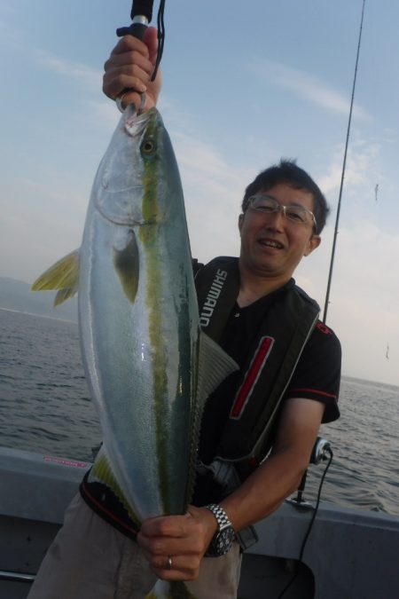 ブルースフィッシングサービス 釣果