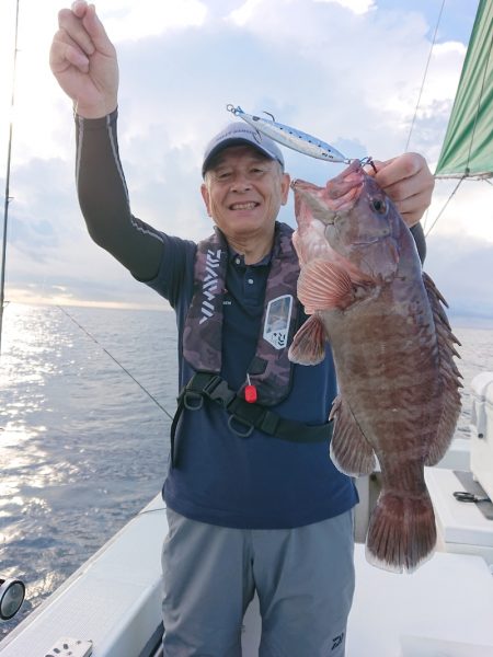 エンペラー 釣果