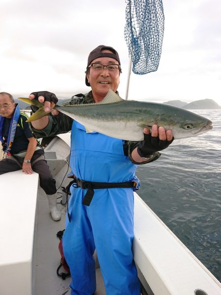 エンペラー 釣果