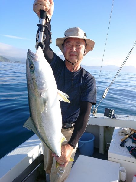 エンペラー 釣果