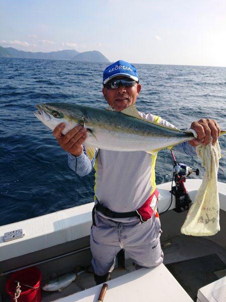 エンペラー 釣果