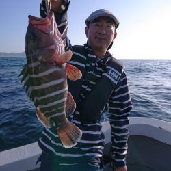 エンペラー 釣果