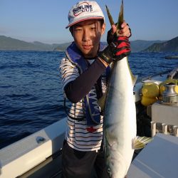 エンペラー 釣果